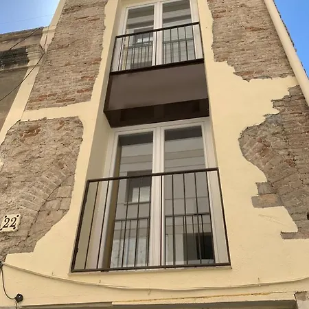 Confort En Barri Port Maritim Apartment *